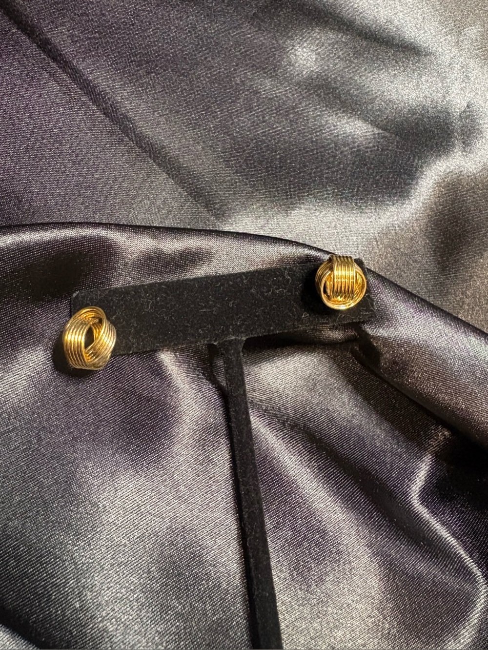 Vintage 14k Gold 4gr Knot Stud Earrings